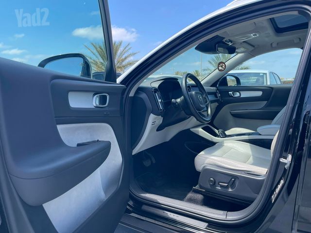 וולוו XC40