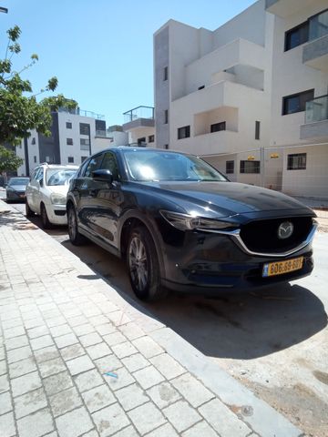 מודעת רכב מאזדה CX-5