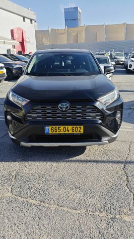 מודעת רכב טויוטה RAV4