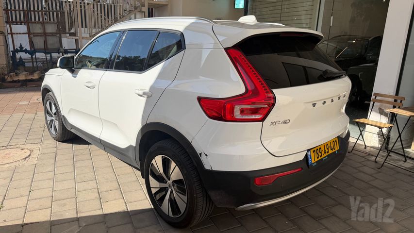 וולוו XC40