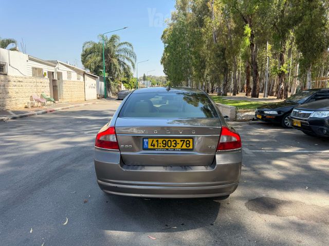 וולוו S80