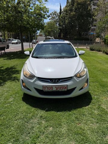 יונדאי I35