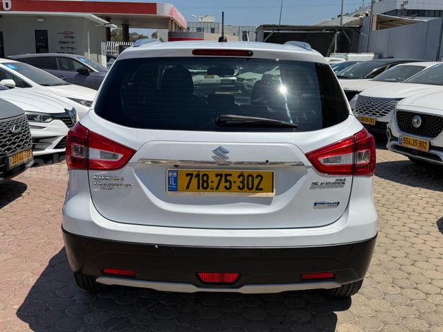 סוזוקי קרוסאובר