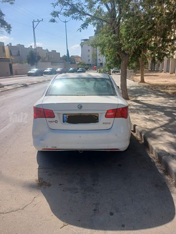 מודעת רכב אם ג'י 350