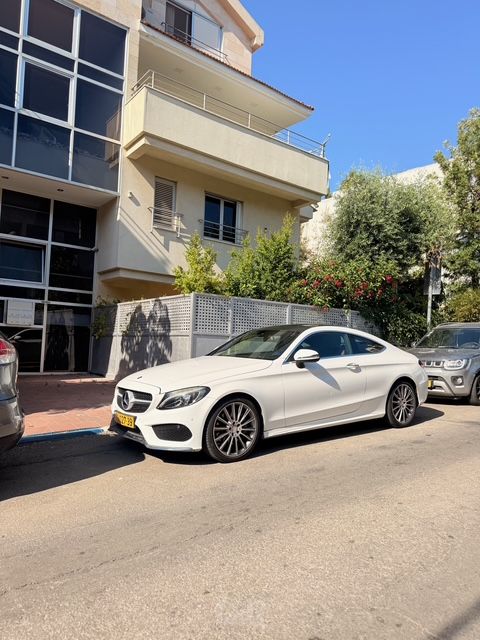 מרצדס-בנץ C-class
