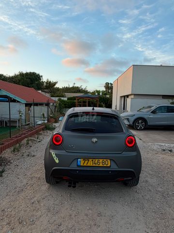 אלפא רומיאו מיטו