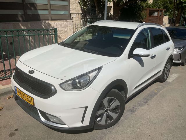 מודעת רכב קיה נירו