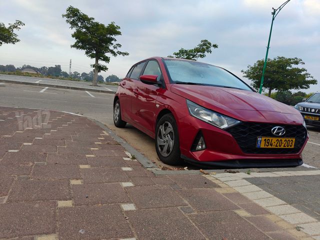 יונדאי i20