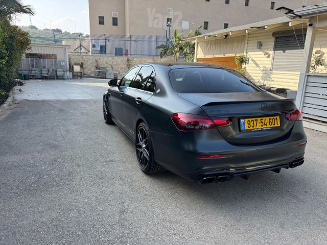 מרצדס-בנץ E-class