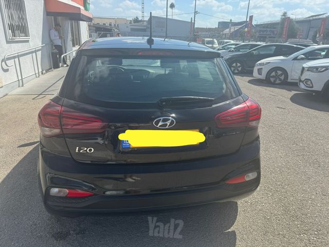 יונדאי i20