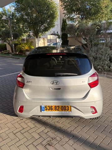 יונדאי i10