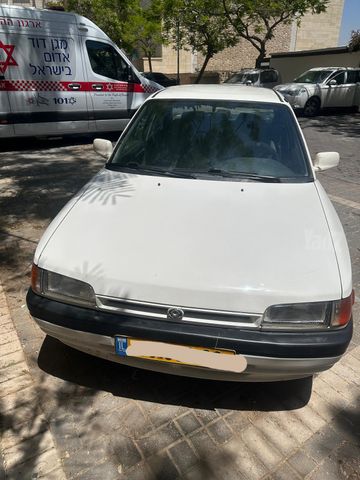 מאזדה 323
