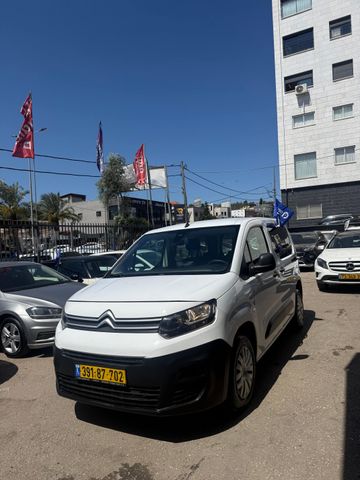 מודעת רכב סיטרואן ברלינגו 