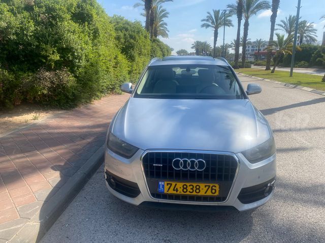 אאודי Q3