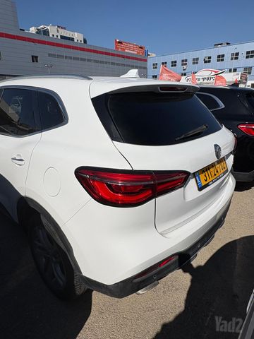 אם ג'י EHS PHEV