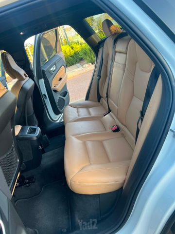 וולוו XC60
