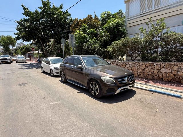 מרצדס-בנץ GLC