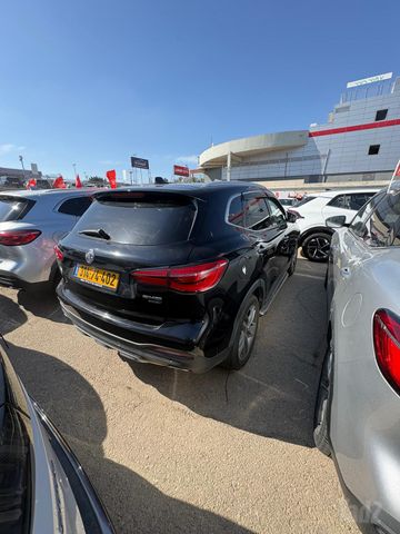אם ג'י EHS PHEV