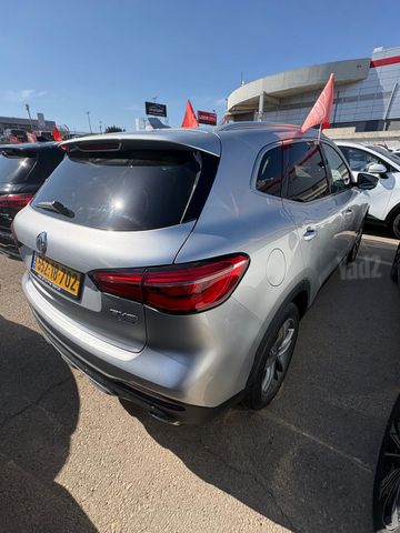 אם ג'י EHS PHEV