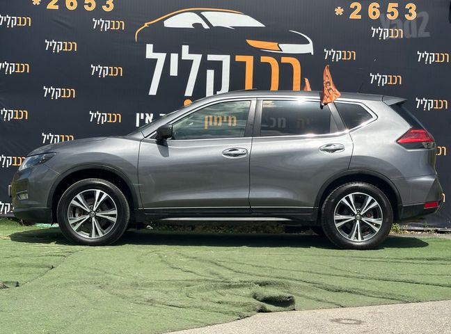 מודעת רכב ניסאן אקס טרייל 1