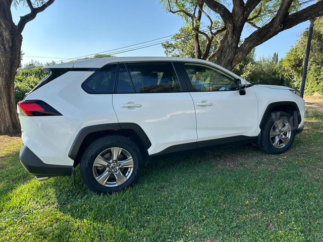 טויוטה RAV4