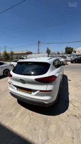 יונדאי טוסון