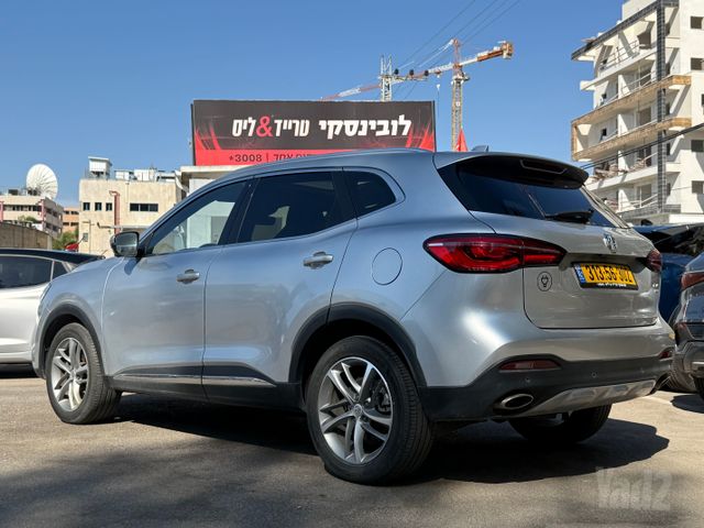 אם ג'י EHS PHEV