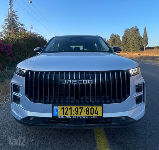 ג'אקו J7