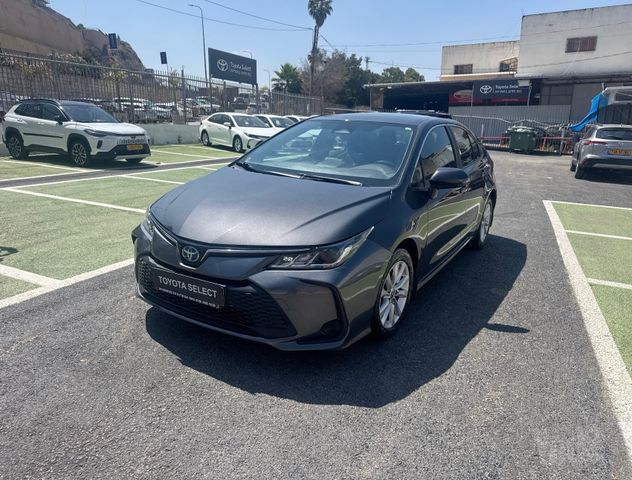 מודעת רכב טויוטה קורולה