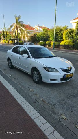 מודעת רכב מאזדה 3