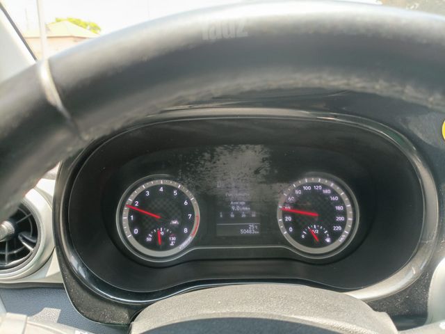 יונדאי i10