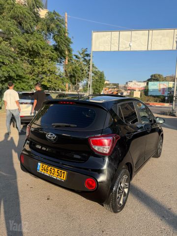 יונדאי i10