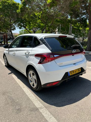 יונדאי i20