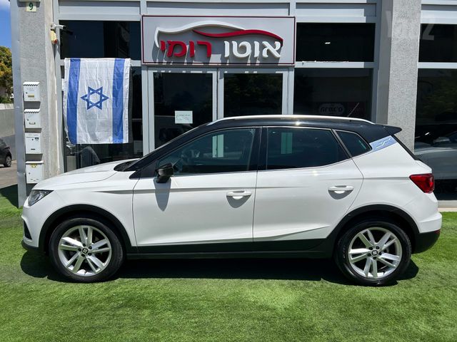 סיאט ארונה