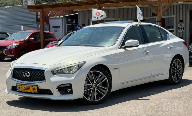 מודעת רכב אינפיניטי Q50
