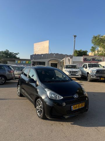 יונדאי i10