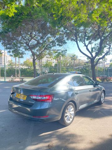 סקודה סופרב
