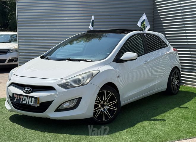 יונדאי i30