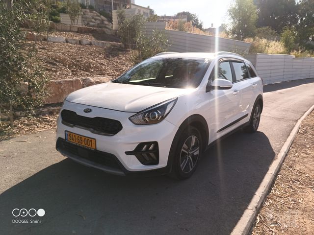 קיה נירו