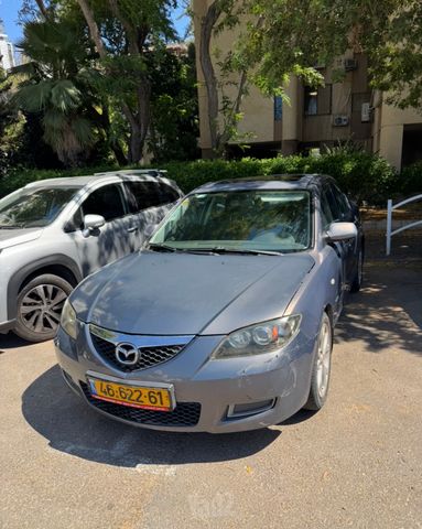 מודעת רכב מאזדה 3