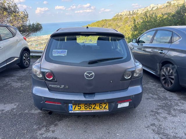 מאזדה 3