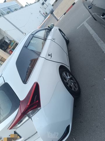 מודעת רכב טויוטה אוריס
