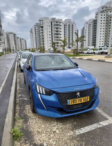 פיג'ו 208