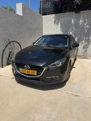 מאזדה 3