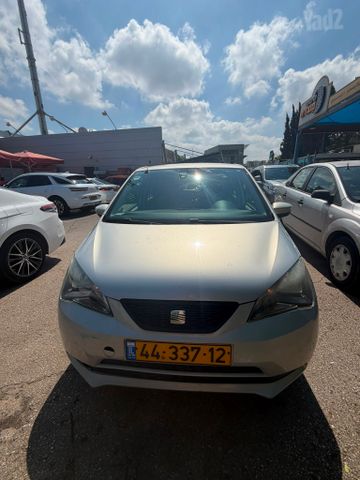 מודעת רכב סיאט Mii