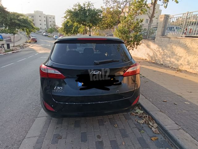יונדאי i30