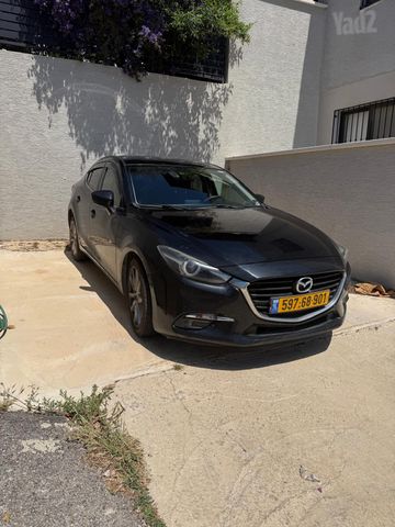מאזדה 3