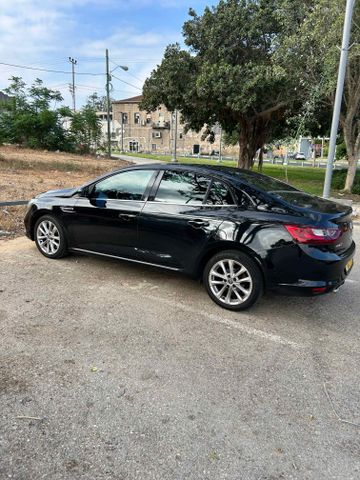 רנו מגאן