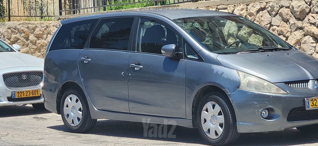 מודעת רכב מיצובישי גרנדיס