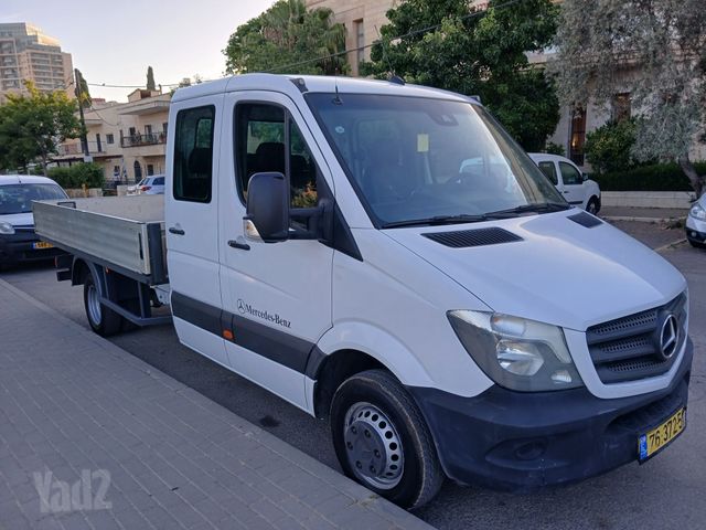 מודעת רכב מרצדס-בנץ ספרינטר